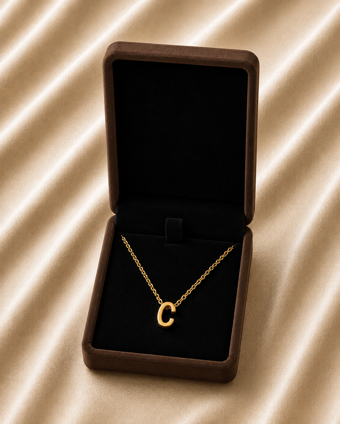 Collier Fraternité – Initiale C | Acier Inoxydable or