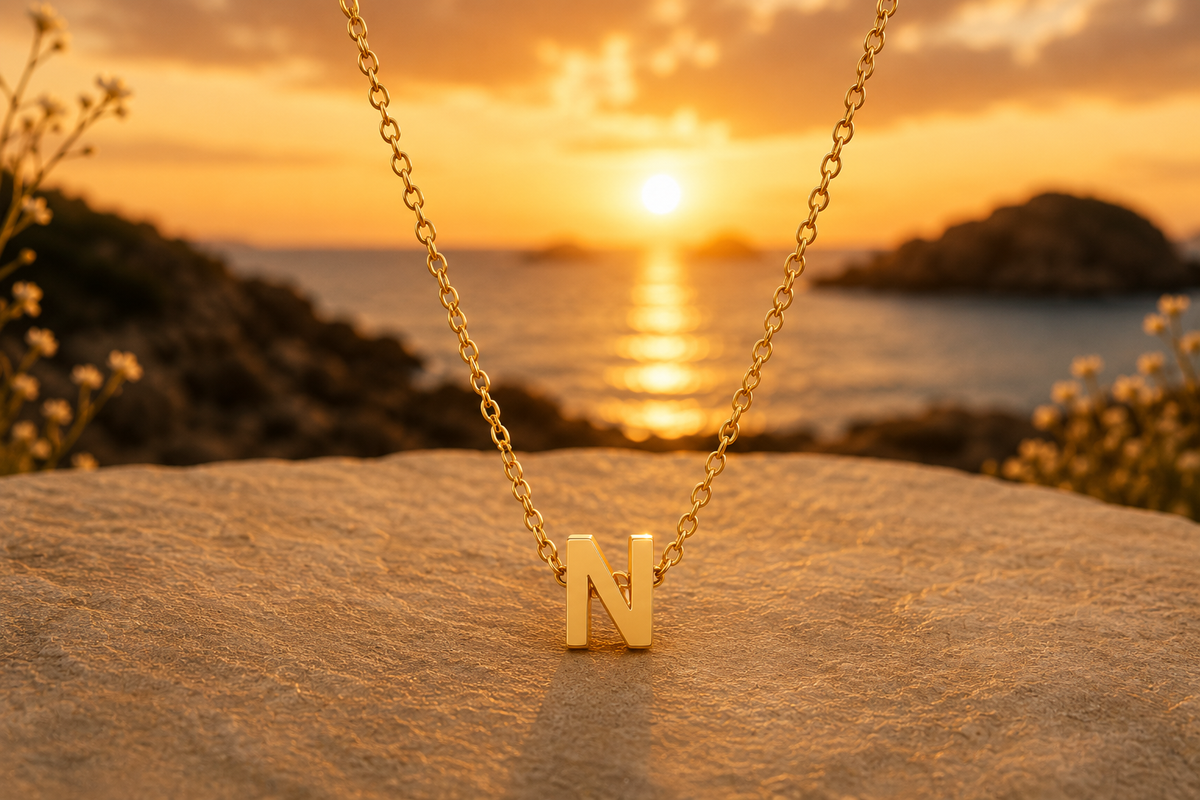Collection de colliers initiale pour femme NNO