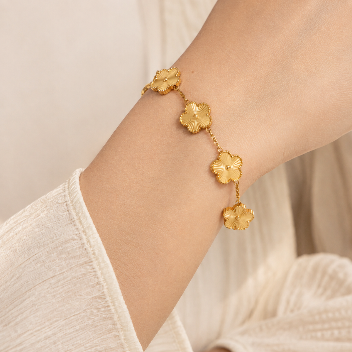 Bracelet Fleur en Acier Inoxydable – Éclosion NNO
