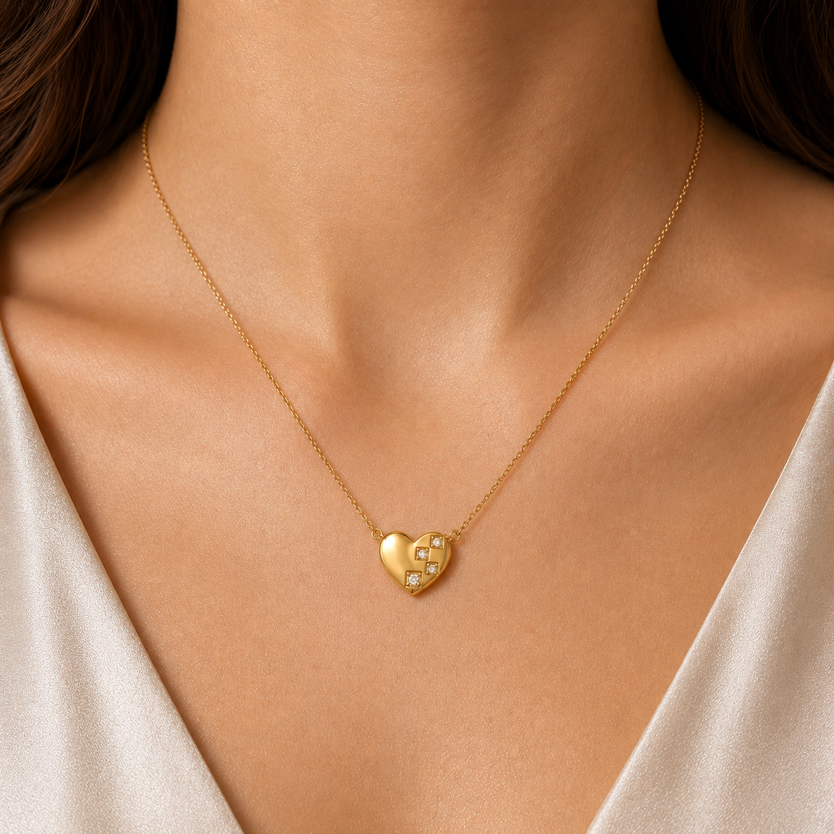 Collier Harmonie doré avec pendentif cœur