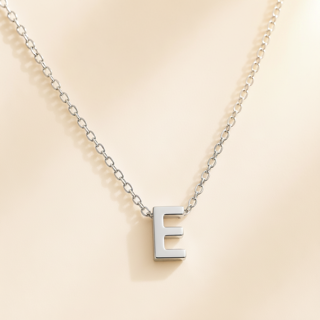 Collier Initiale en Acier Inoxydable Argent – Fraternité