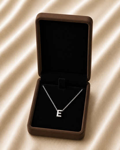 Collier Symbole – Initiale E | Acier Inoxydable Argent