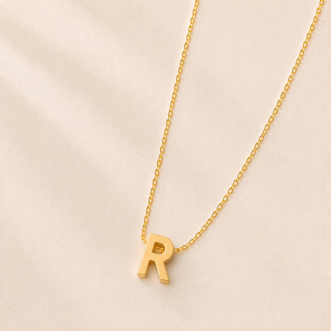 Collier Initiale en Acier Inoxydable Or – Fraternité