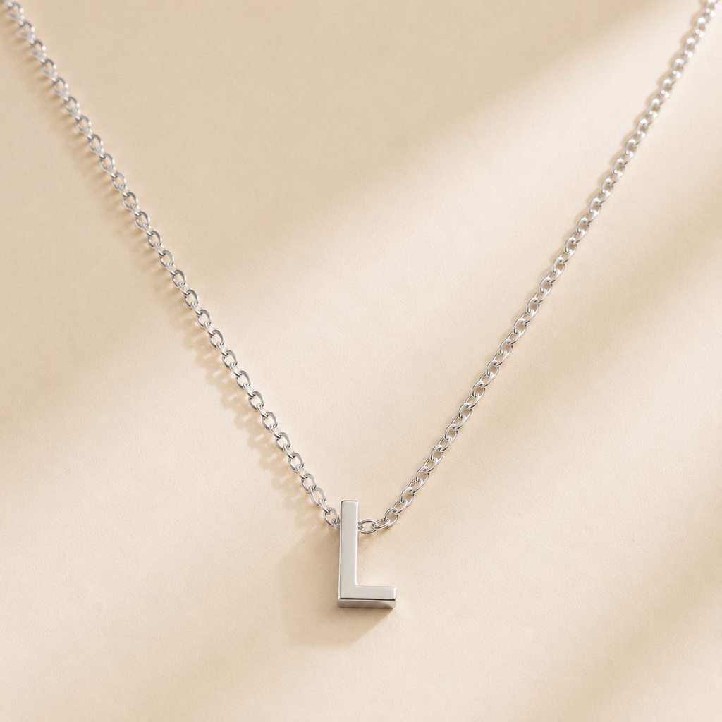 Collier Initiale en Acier Inoxydable Argent – Fraternité
