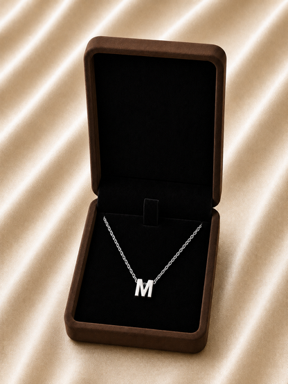 Collier Symbole – Initiale M | Acier Inoxydable Argent