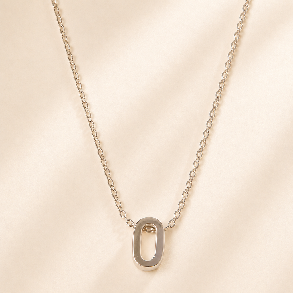 Collier Initiale en Acier Inoxydable Argent – Fraternité