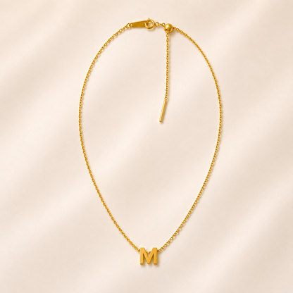 Collier Renaissance – Initiale M | Acier Inoxydable